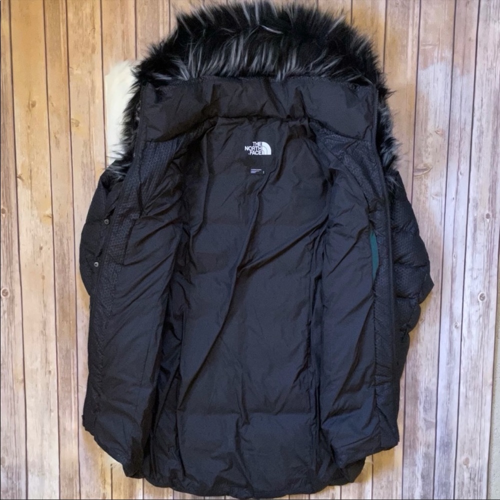The North Face Fur Hooded Down Parkina In Black - Picture 4 of 10